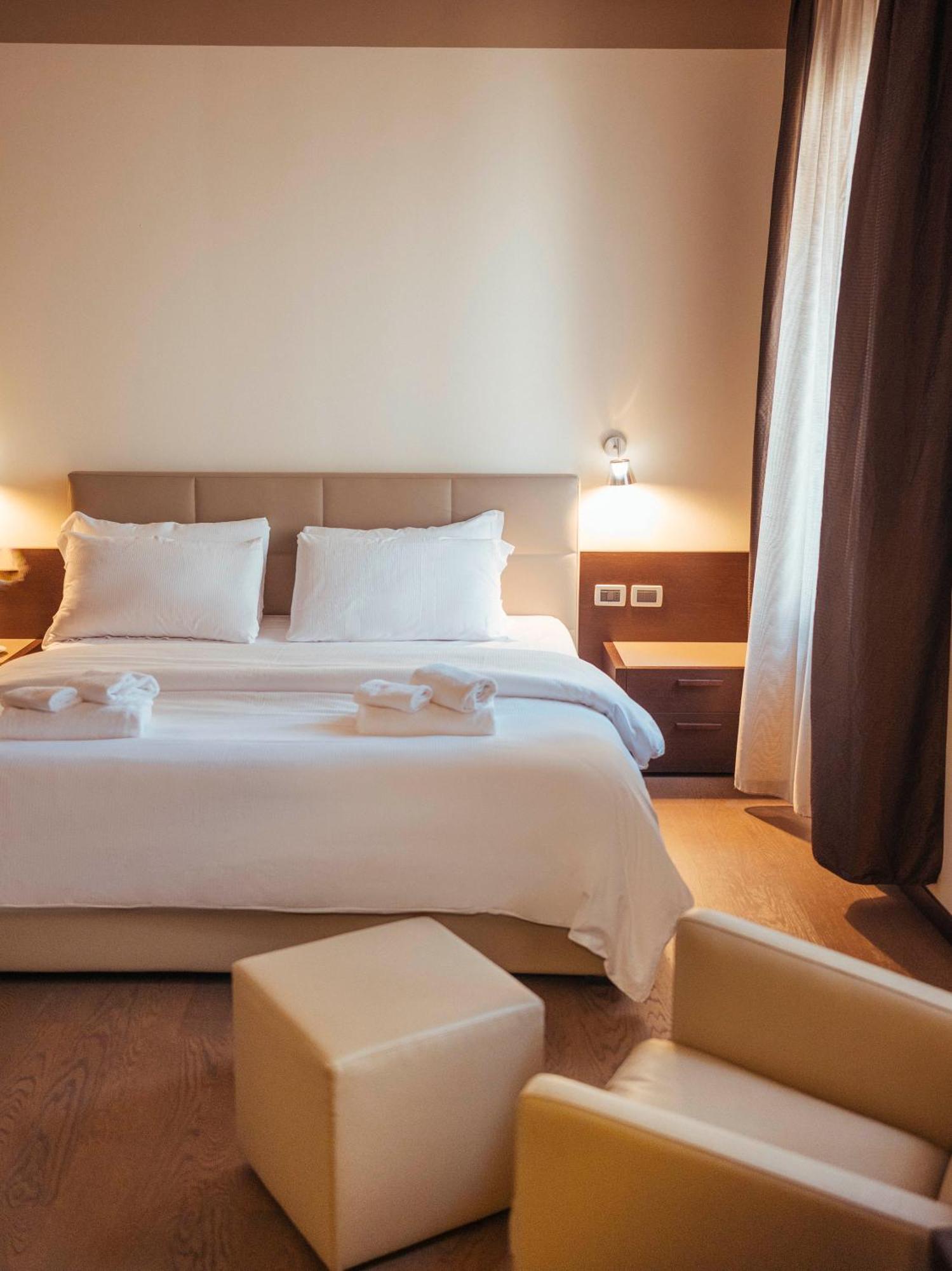 Hotel Palazzo Paradiso Meduna di Livenza المظهر الخارجي الصورة