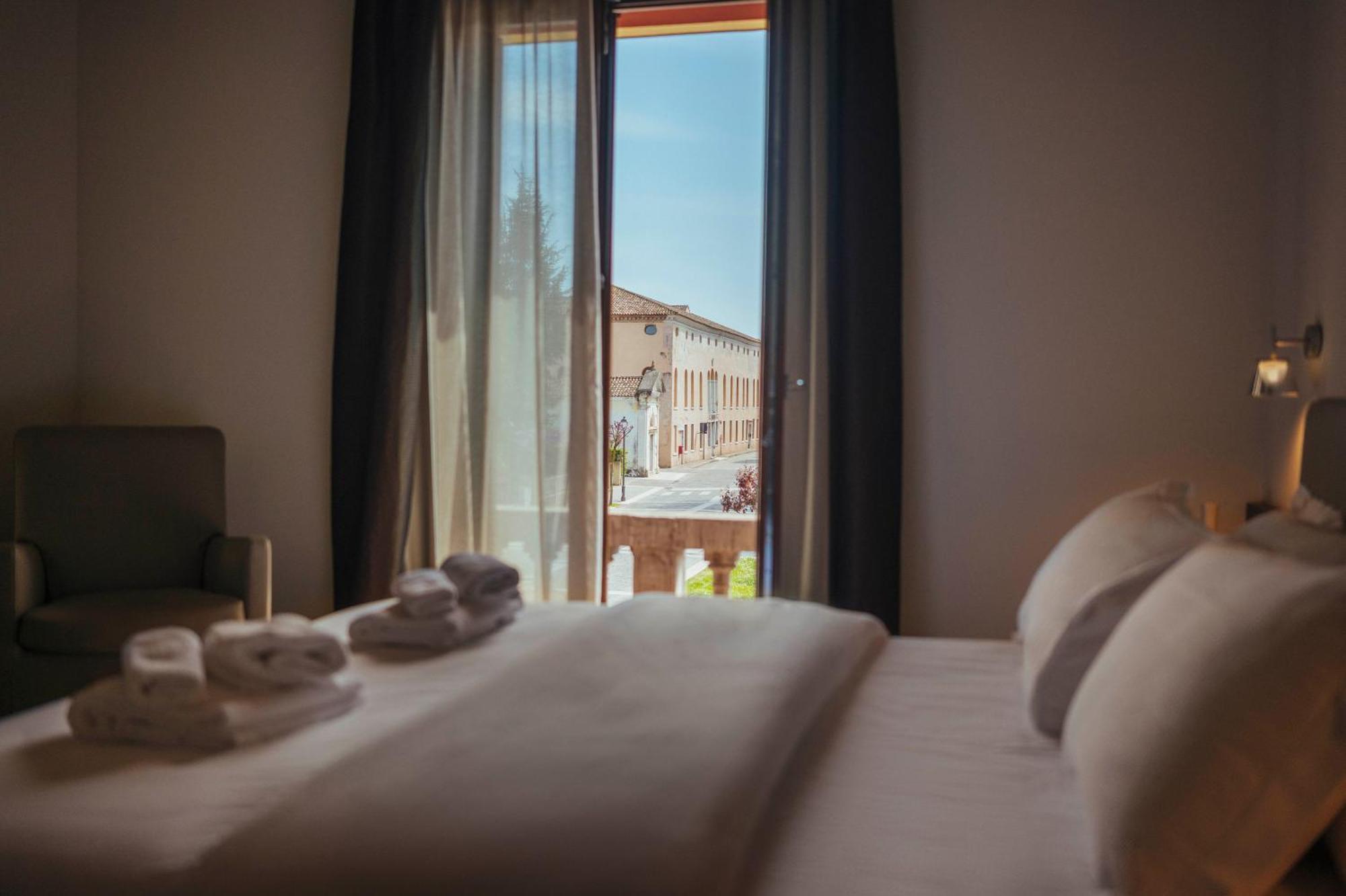 Hotel Palazzo Paradiso Meduna di Livenza المظهر الخارجي الصورة